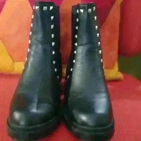 Black Ankle boots sz 10 - Picture 3 of 6